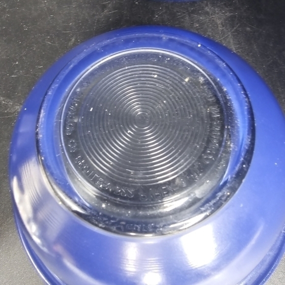 Vintage lot of three cobalt blue Pyrex bowls - Picture 6 of 6